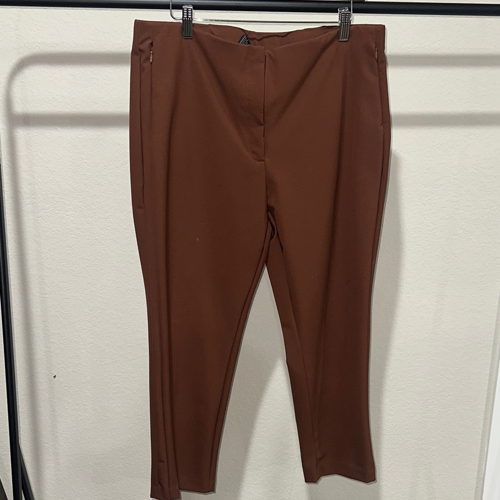 Investments brown Trousers